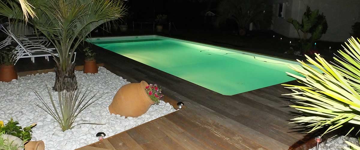 pompe a chaleur piscine Hossegor(40) piscines enterrées fond plat sceller local technique